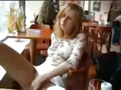 უმსხვილესი sorority slut პოულობს ყველაზე დიდი dick კამპუსში