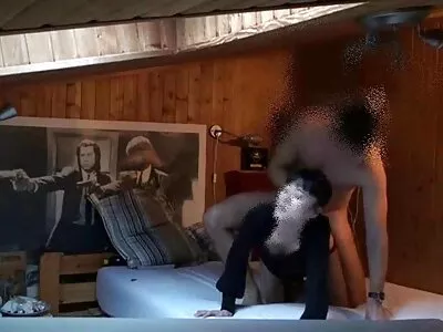 Soapy slut იღებს მისი sexy slit fucked მისი დედინაცვალი
